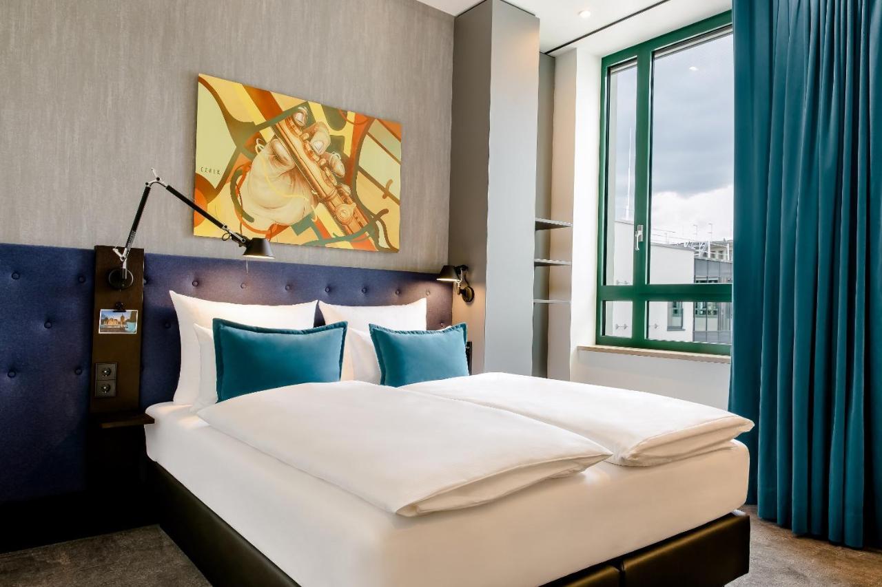 Motel One Манхайм Екстериор снимка