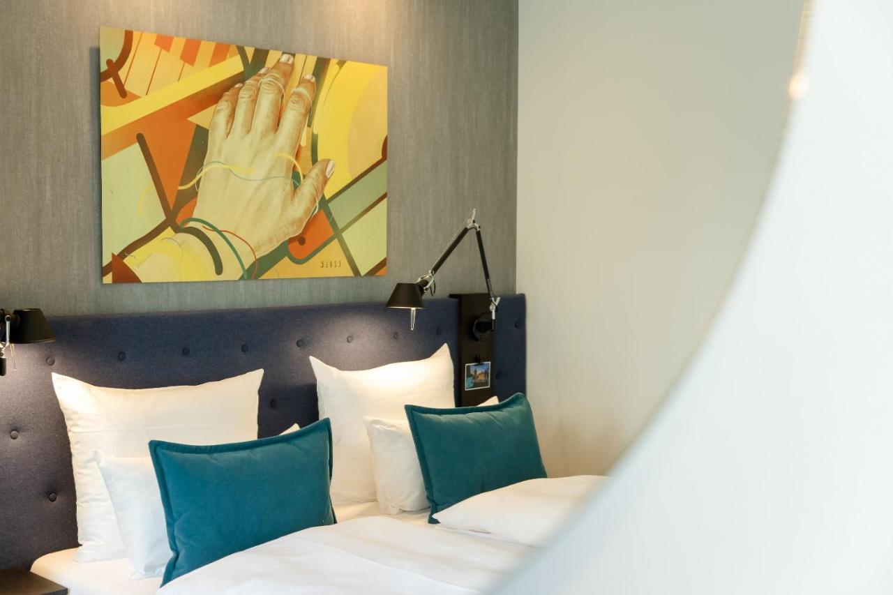 Motel One Манхайм Екстериор снимка